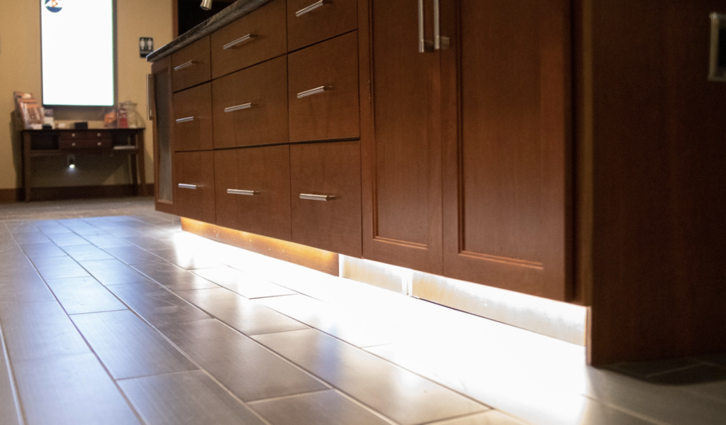 Kitchen Cabinet Lighting